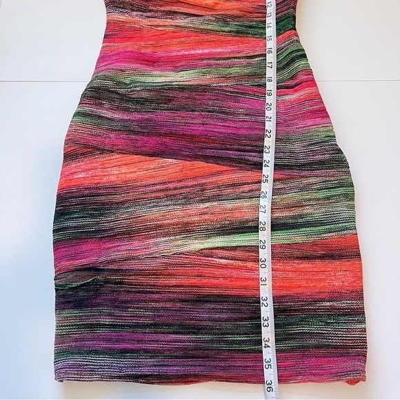 BCBG Max Azria Donna MultiColor Unique Ruched Dress Mesh Bodycon Cap Sleeve SZ S - Picture 7 of 12